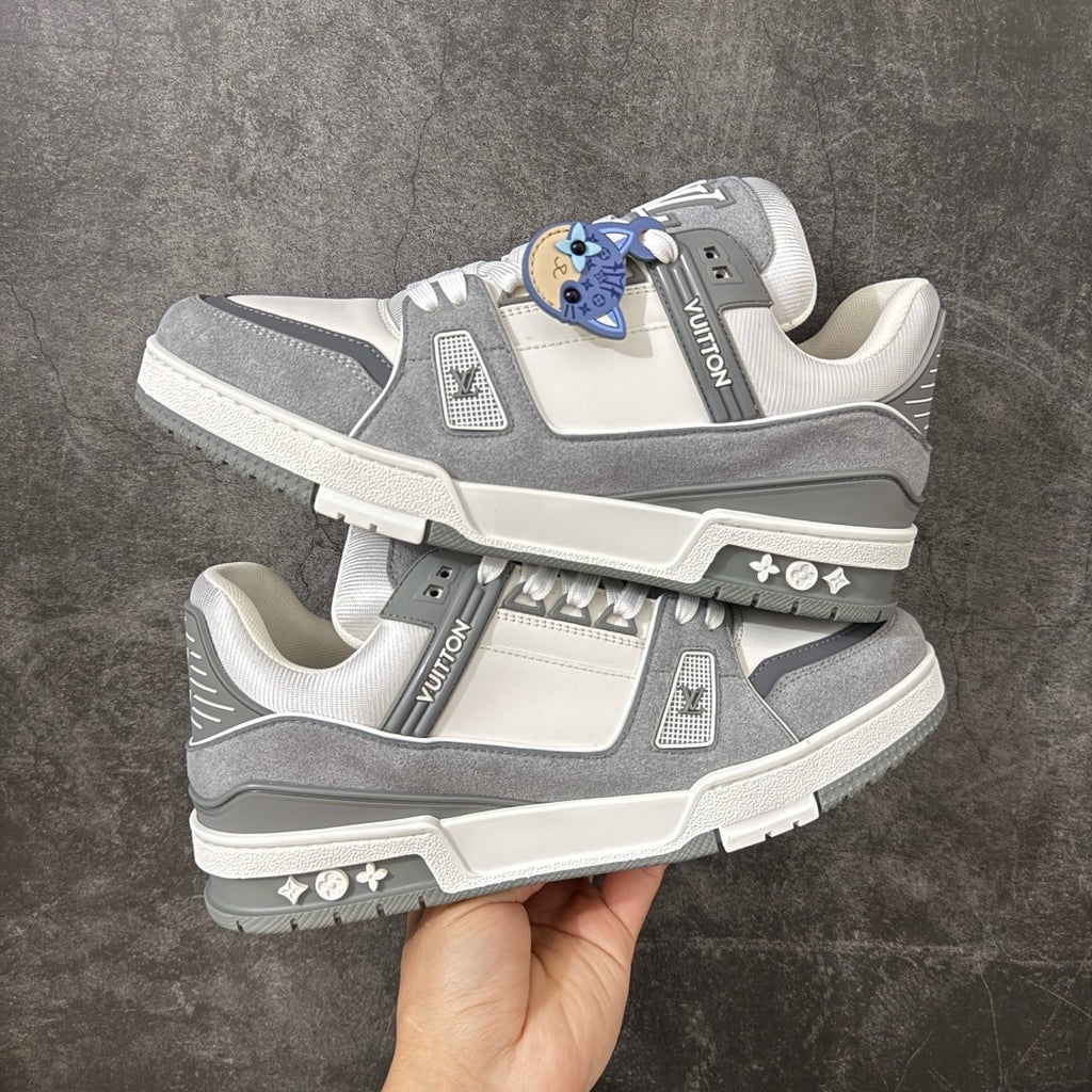 LV Trainer Sneaker 1AKKAL