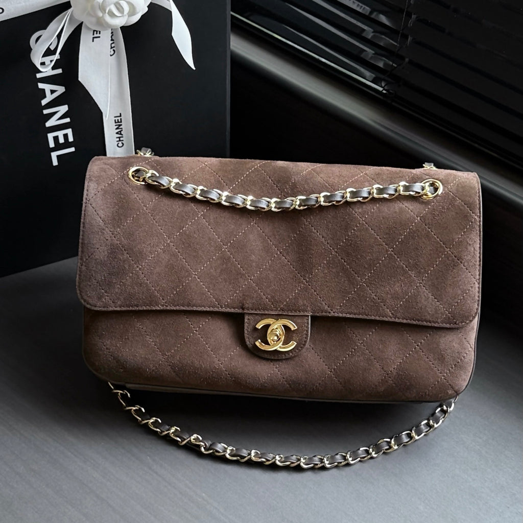 Chanel Maxi Flap Bag in Suede Calfskin AS6231