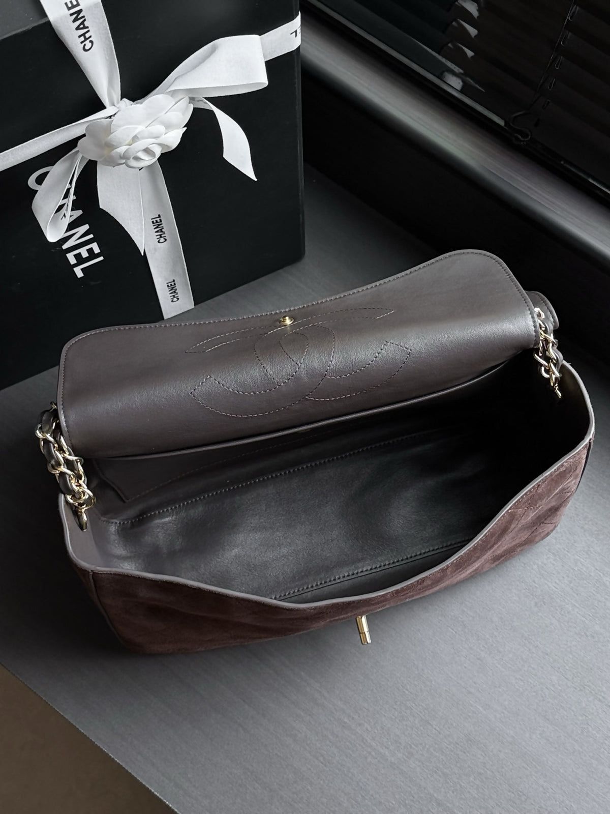 Chanel Maxi Flap Bag in Suede Calfskin AS6231