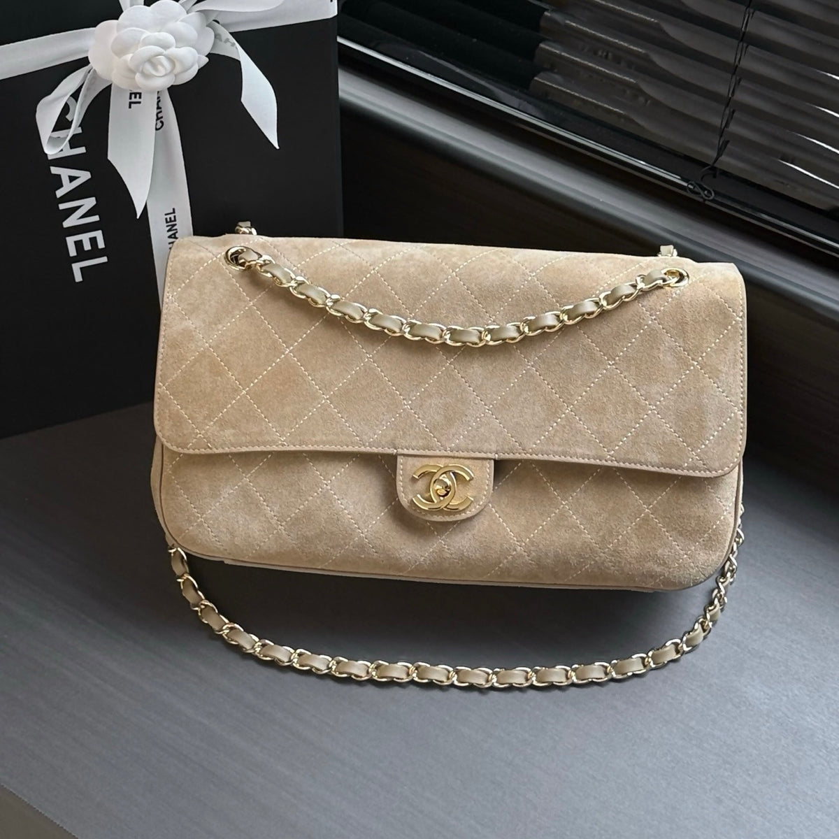 Chanel Maxi Flap Bag in Suede Calfskin AS6231