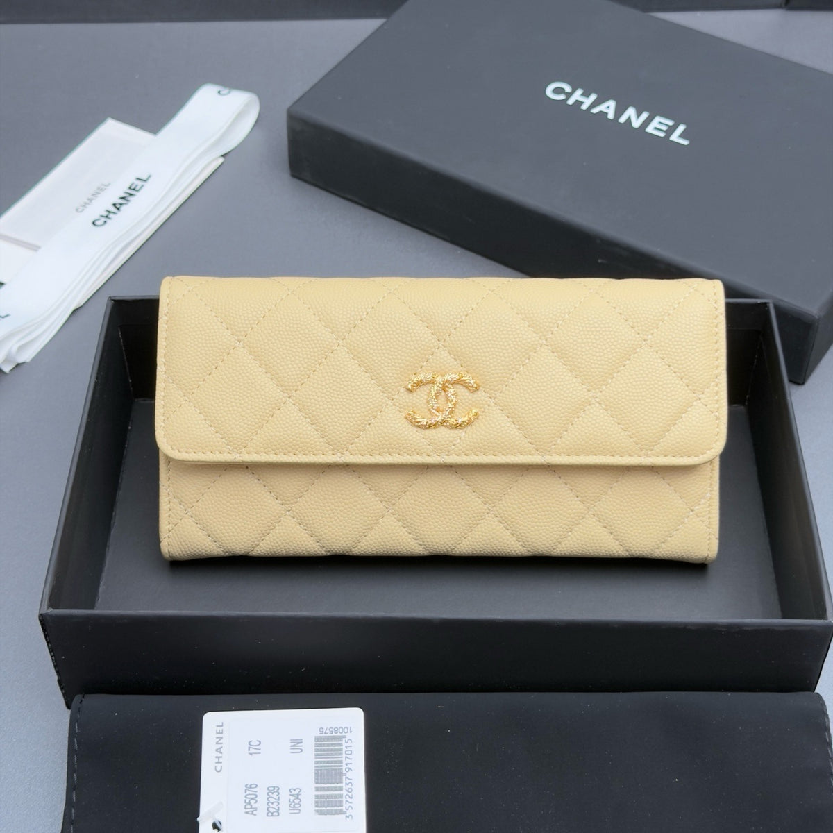 Chanel Classic Flap Wallet in Grained Shiny Calfskin