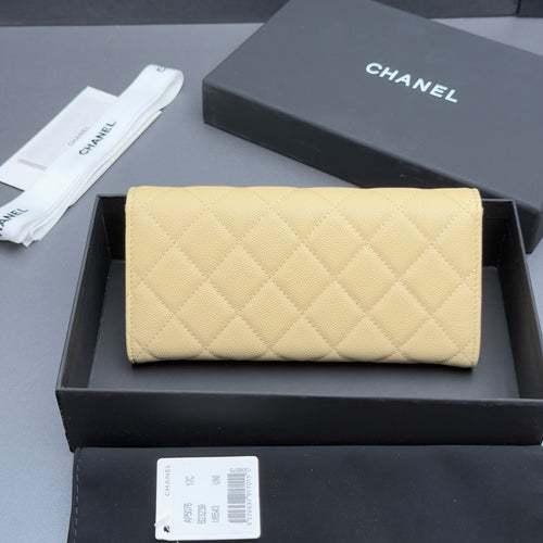 Chanel Classic Flap Wallet in Grained Shiny Calfskin