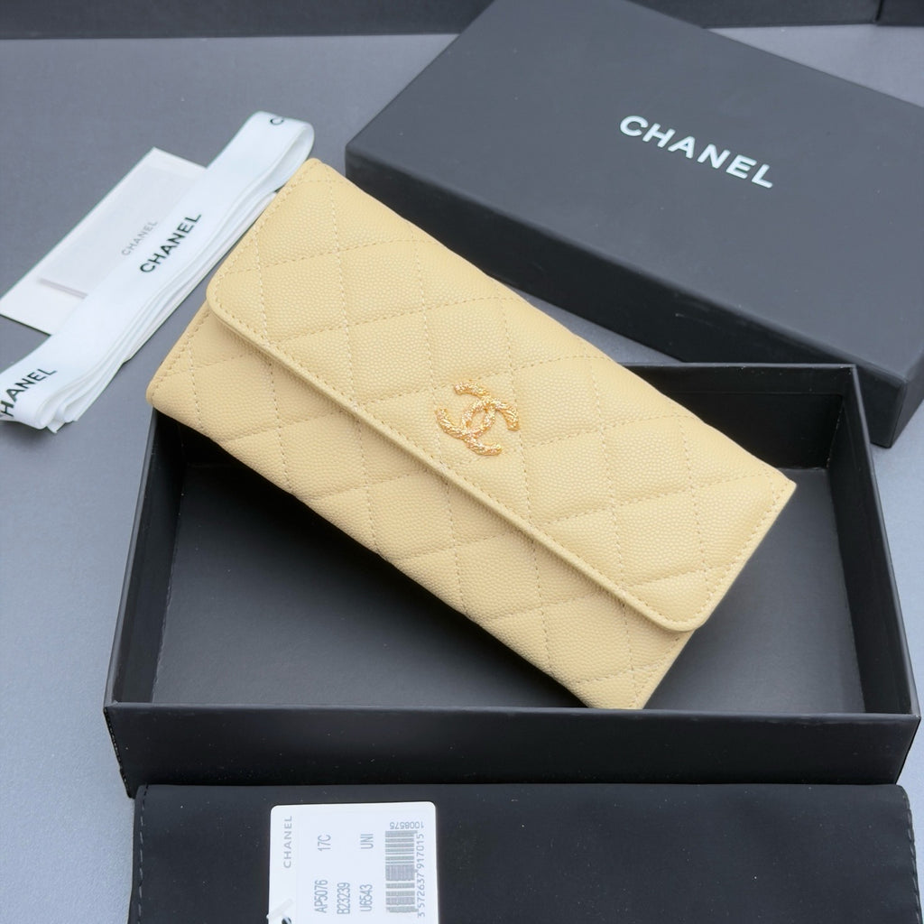 Chanel Classic Flap Wallet in Grained Shiny Calfskin