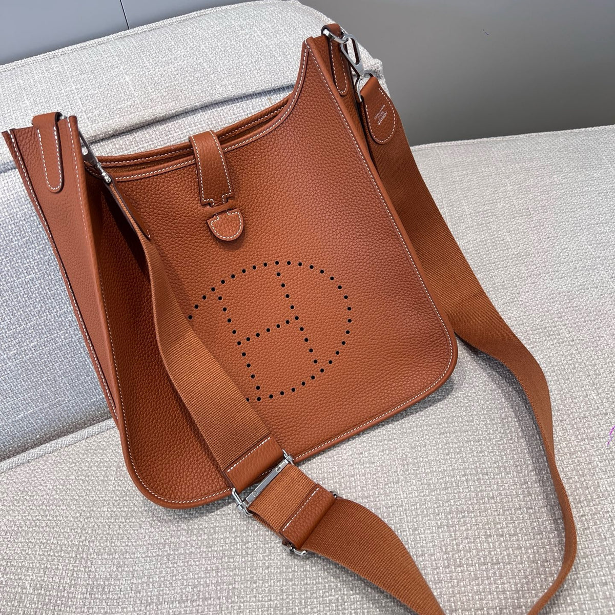 Hermes Evelyne 29 Bag in Taurillon Clemence Leather