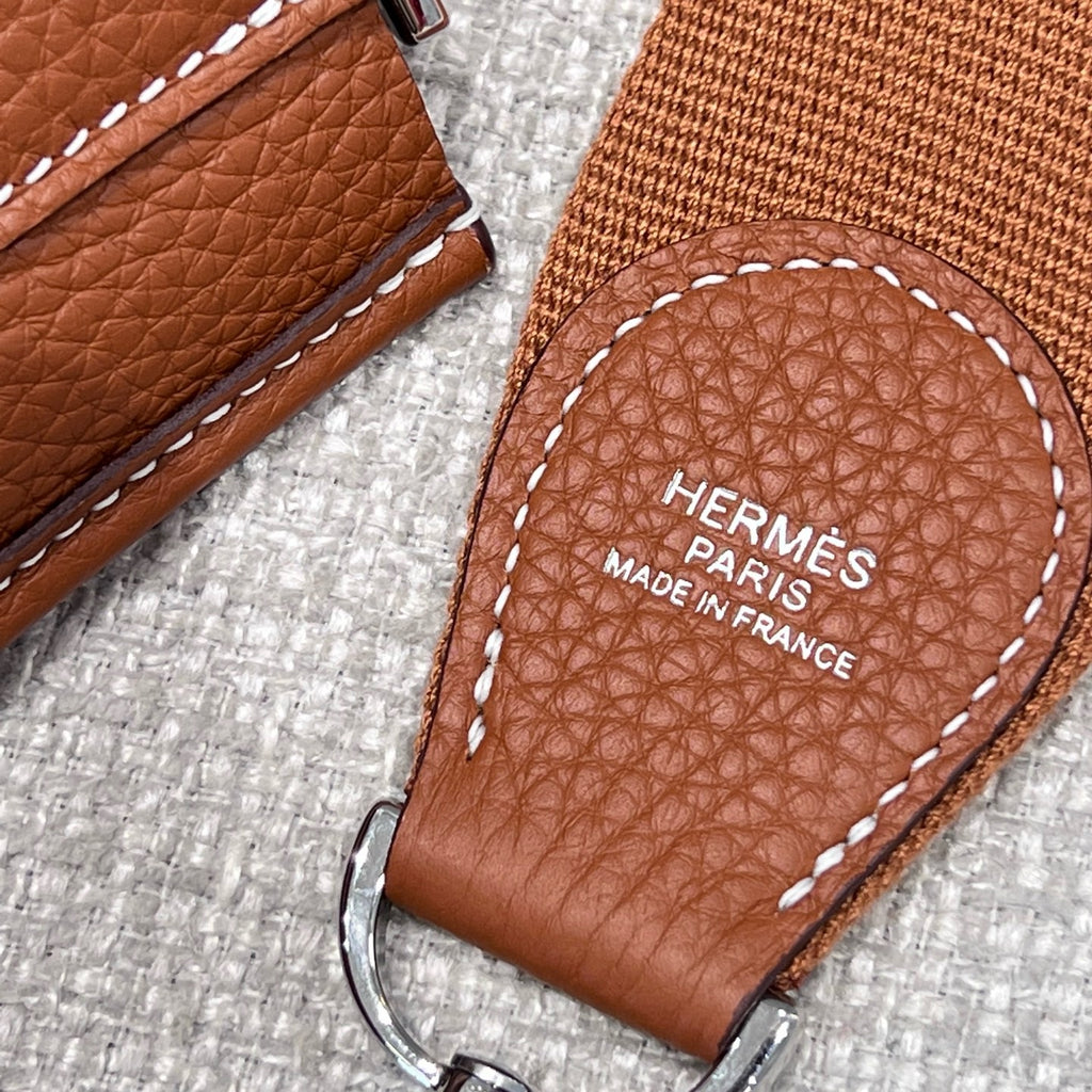 Hermes Evelyne 29 Bag in Taurillon Clemence Leather