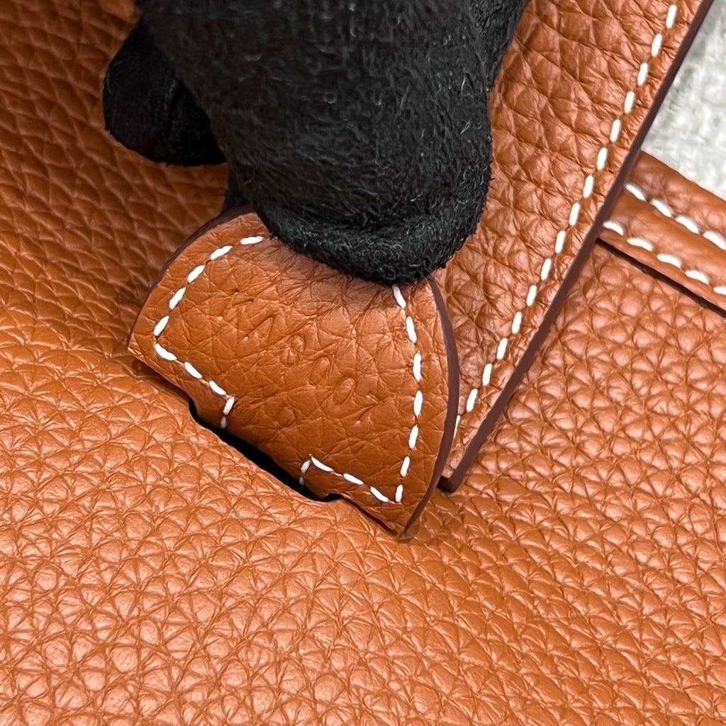 Hermes Evelyne 29 Bag in Taurillon Clemence Leather