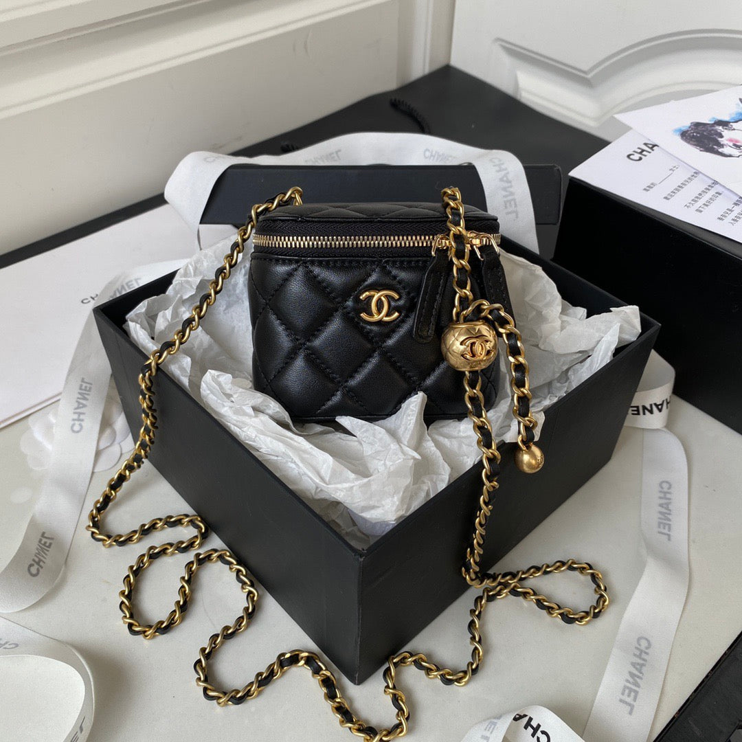 Chanel Pearl Crush Mini Cube Vanity in Lambskin