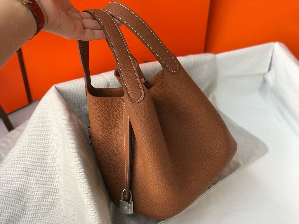 Hermes Picotin Lock 22 Bag in Taurillon Clemence Leather