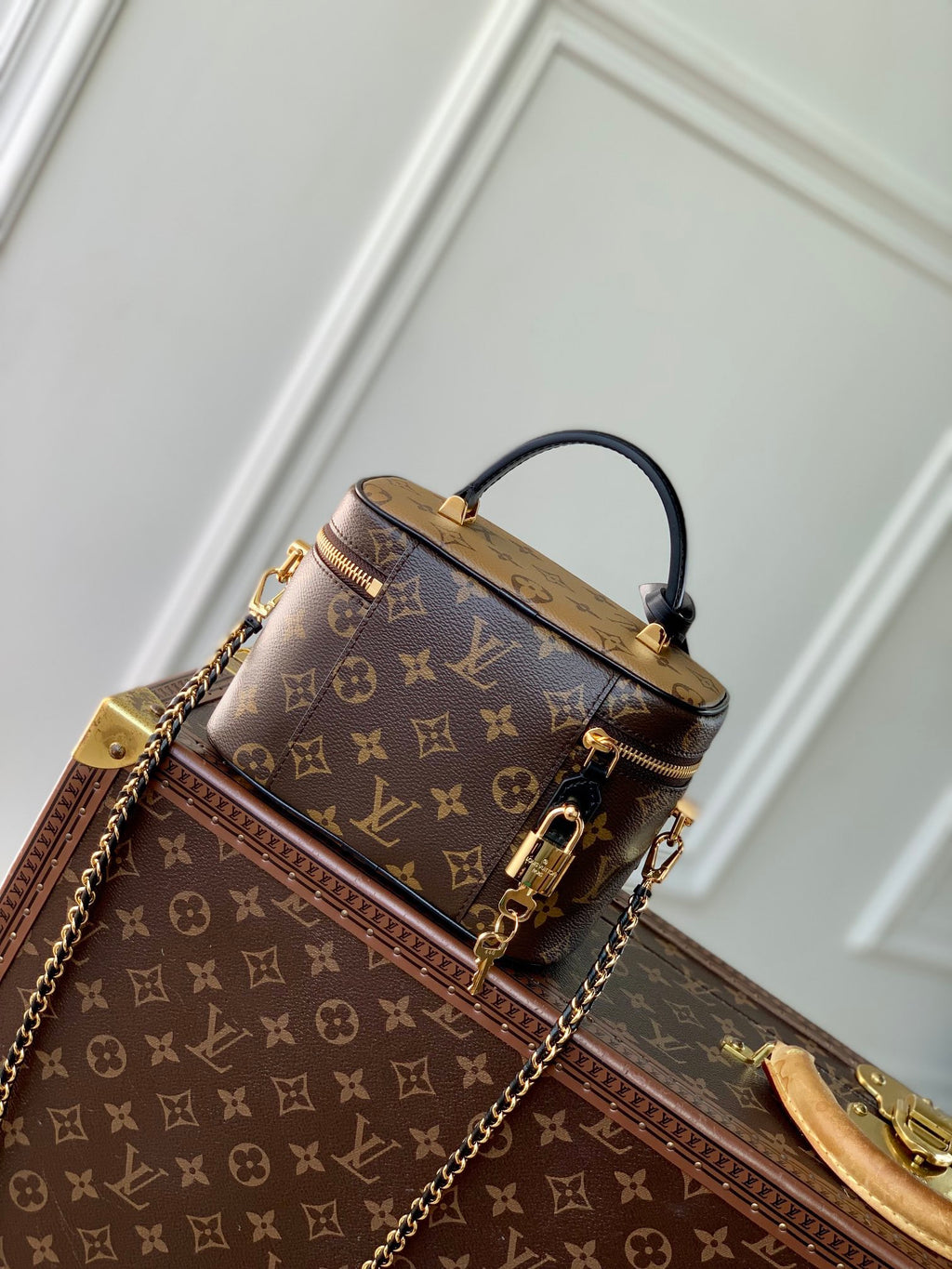 LV Vanity PM M47128