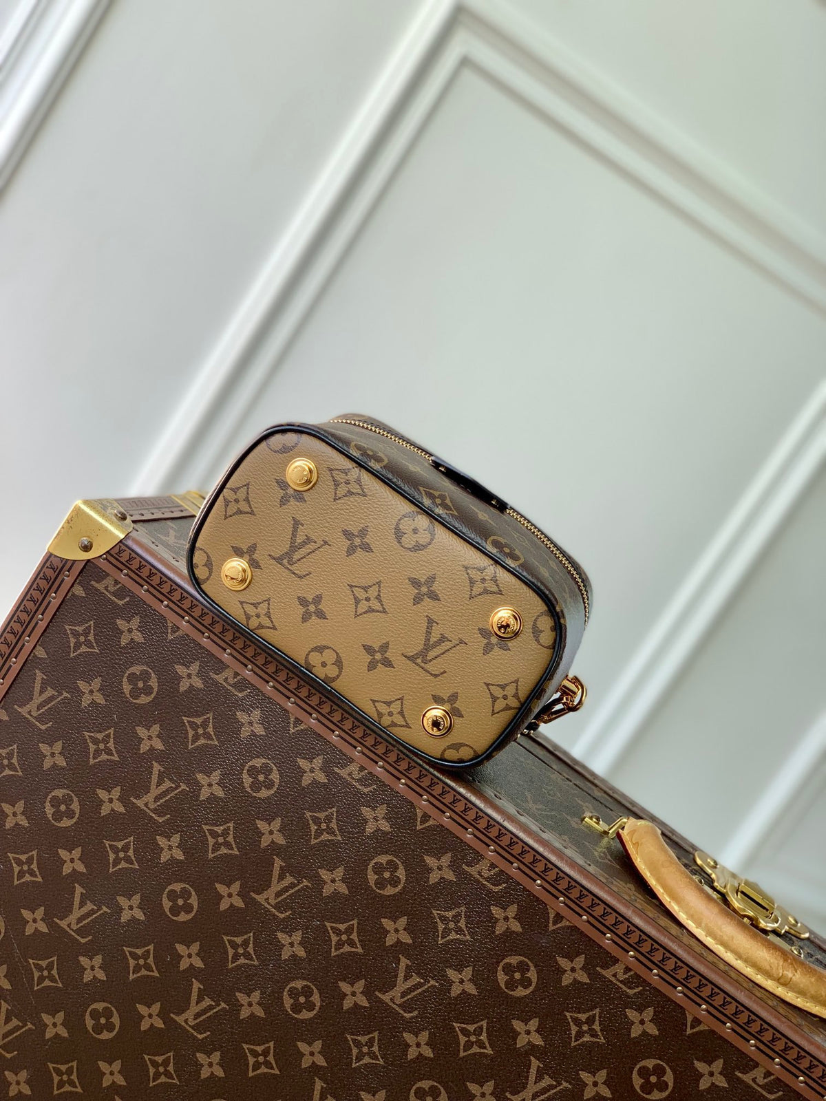 LV Vanity PM M47128