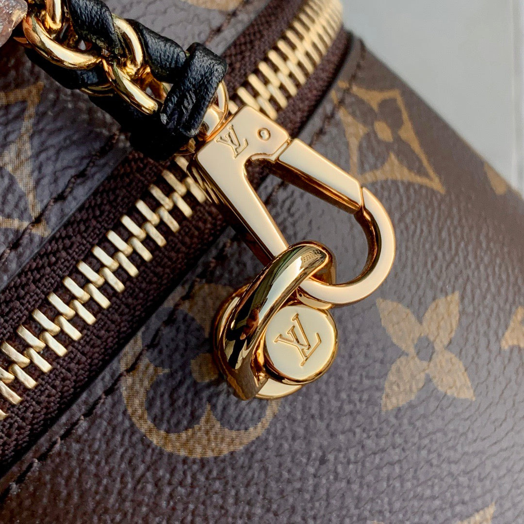 LV Vanity PM M47128