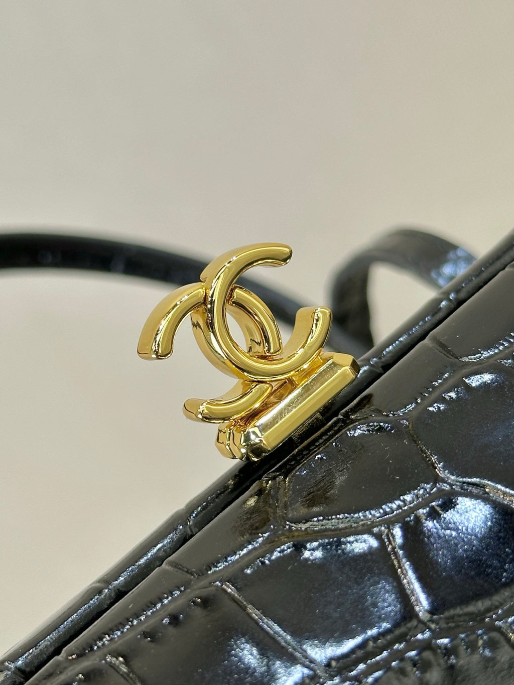 Chanel Clutch With Leather Strap in Crocodile Embossed Calfskin