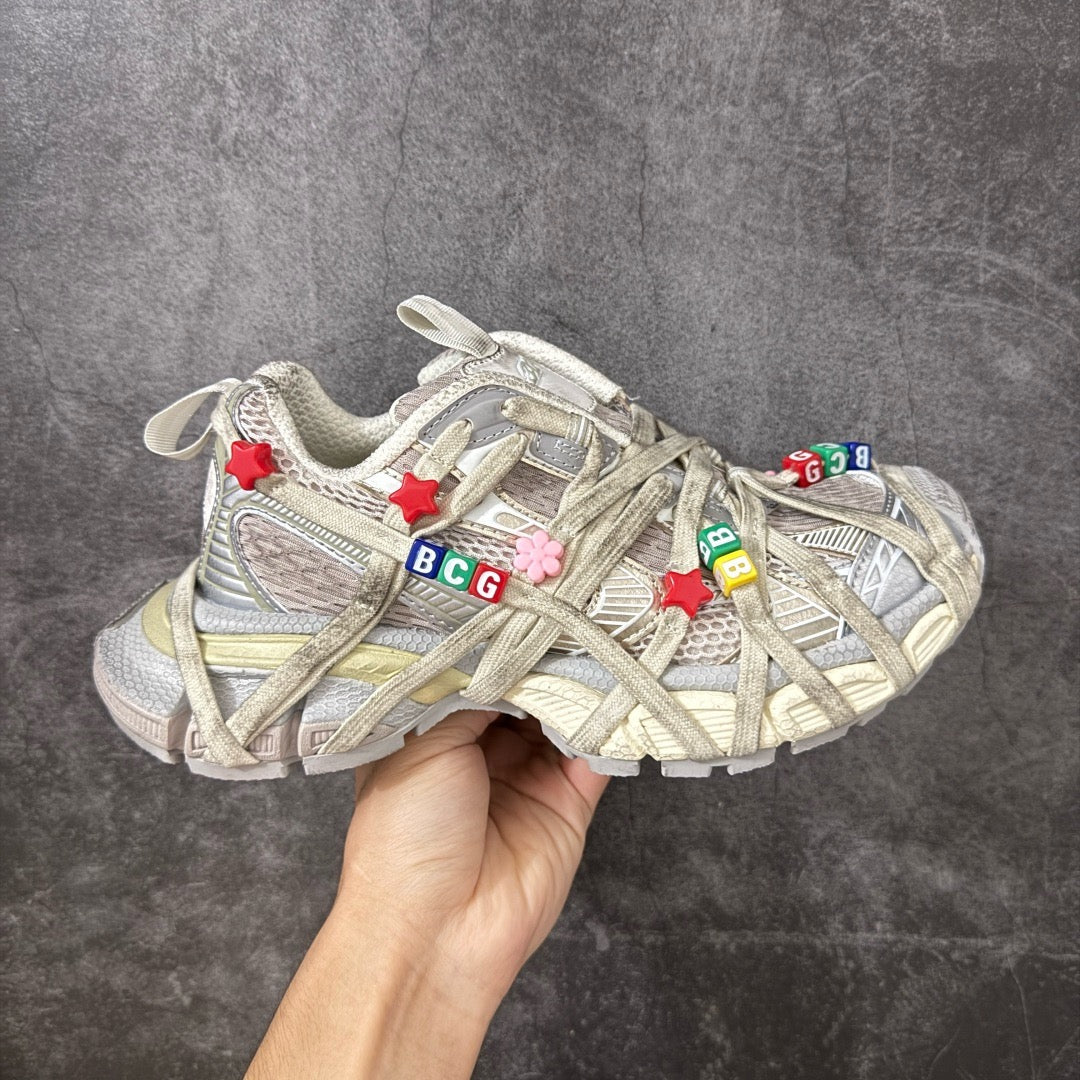 Balenciaga 3XL Extreme Lace Sneaker In Eggshell/Multicolor