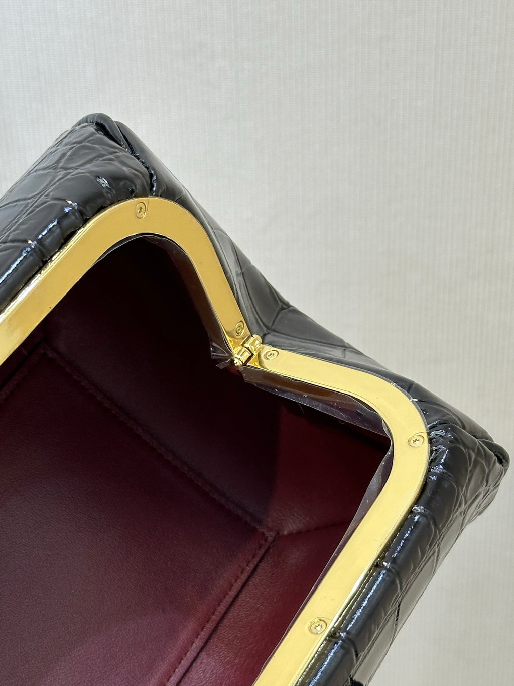 Chanel Clutch With Leather Strap in Crocodile Embossed Calfskin