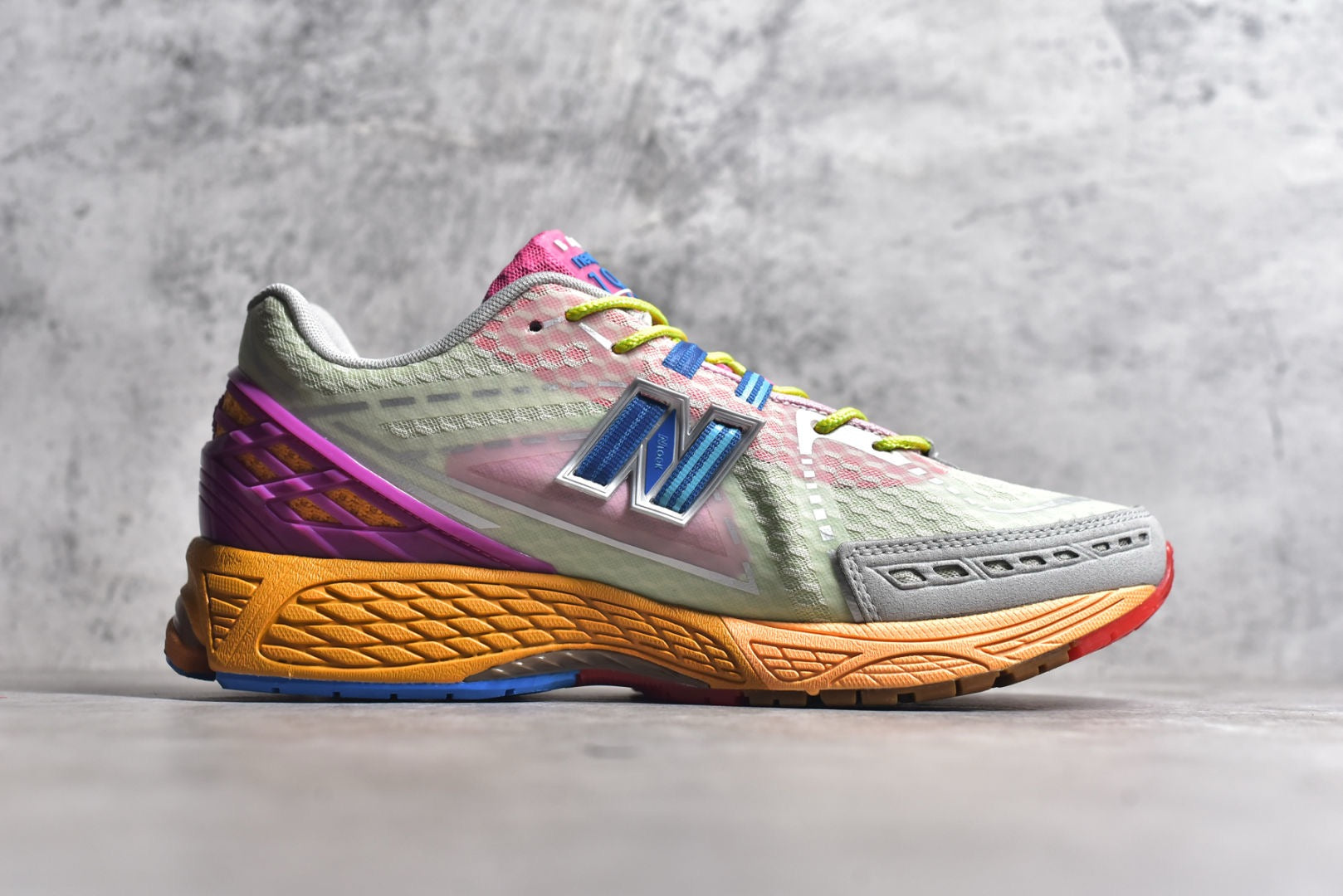 New Balance 1906R Action Bronson Rosewater M1906RKL