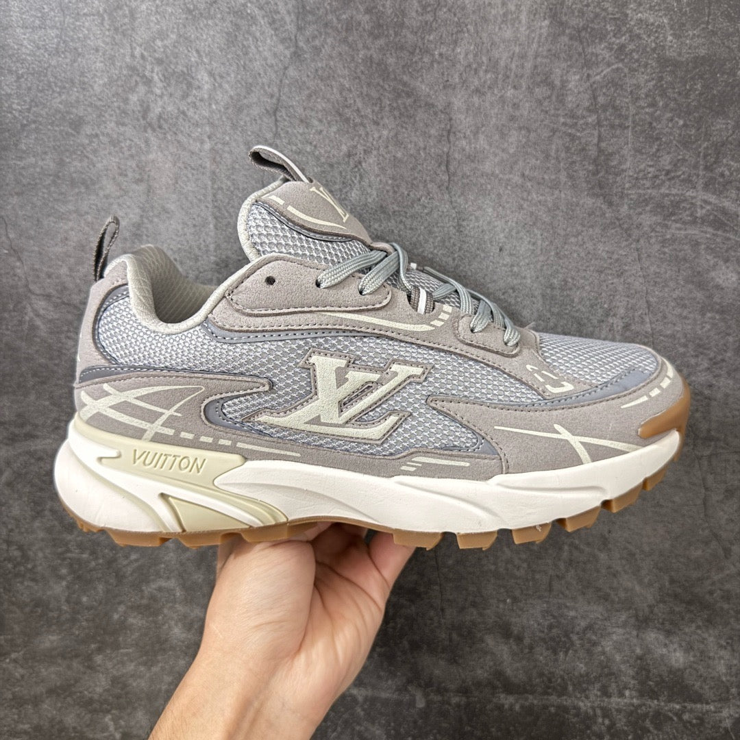 LV Tatic Runner Sneaker 1AKC55