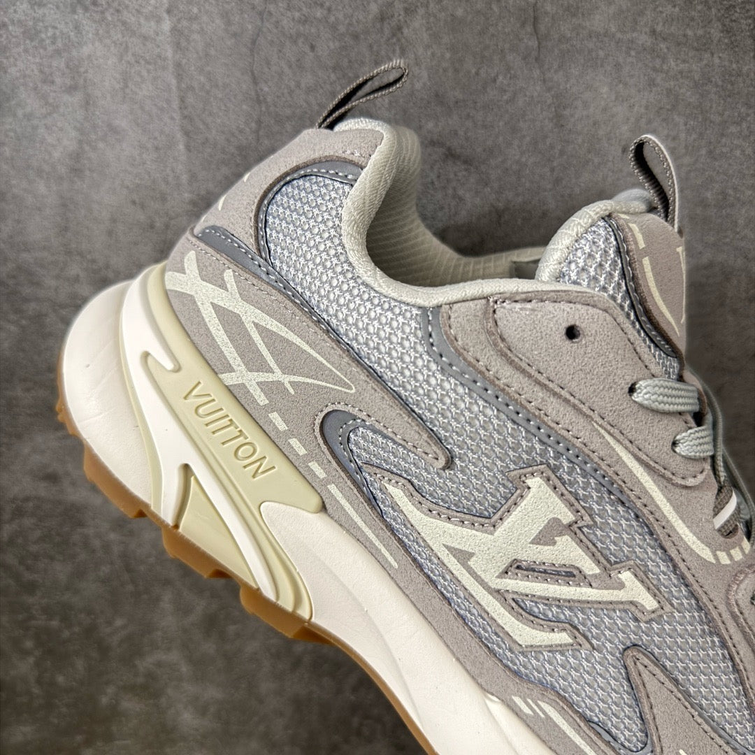 LV Tatic Runner Sneaker 1AKC55