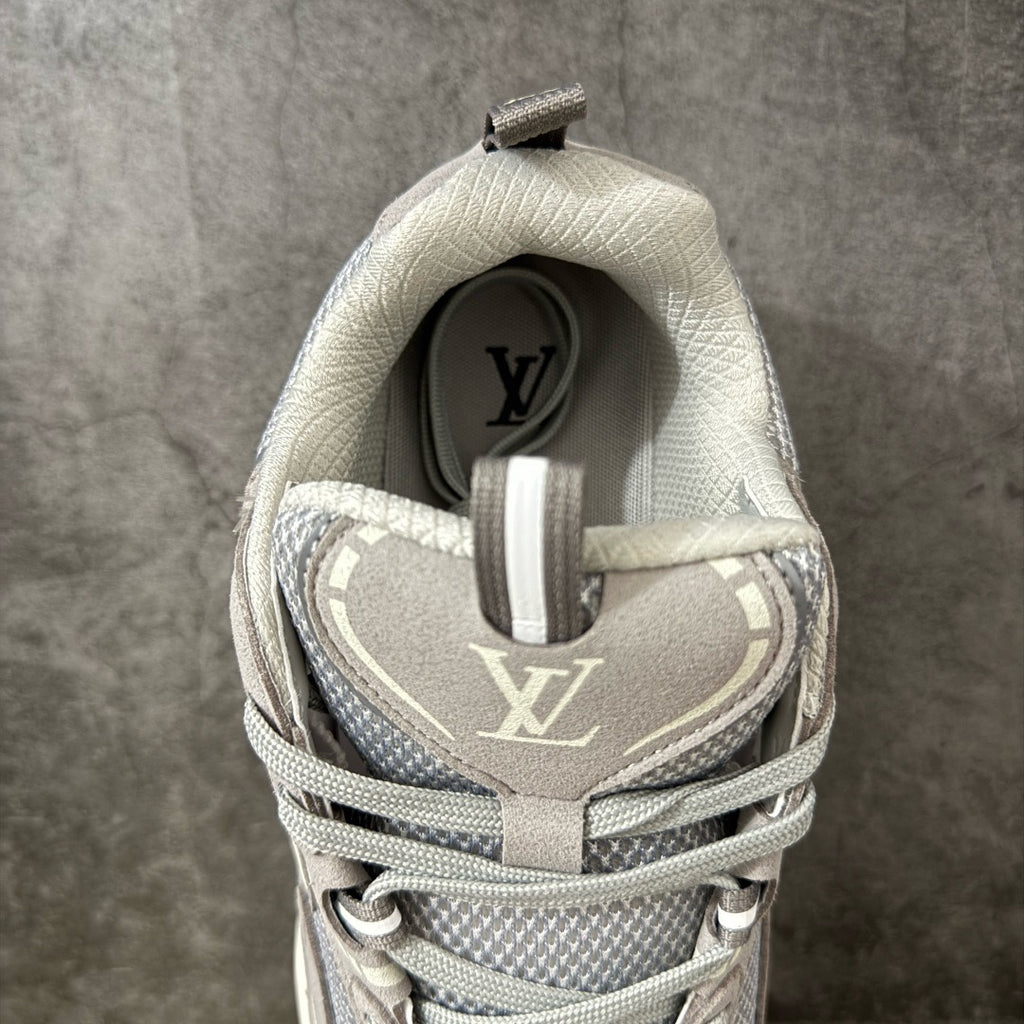 LV Tatic Runner Sneaker 1AKC55