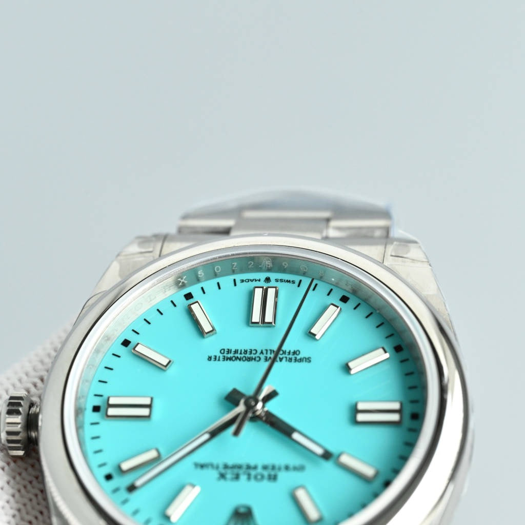 Rolex Oyster Perpetual 124300 41mm Full 904L Steel