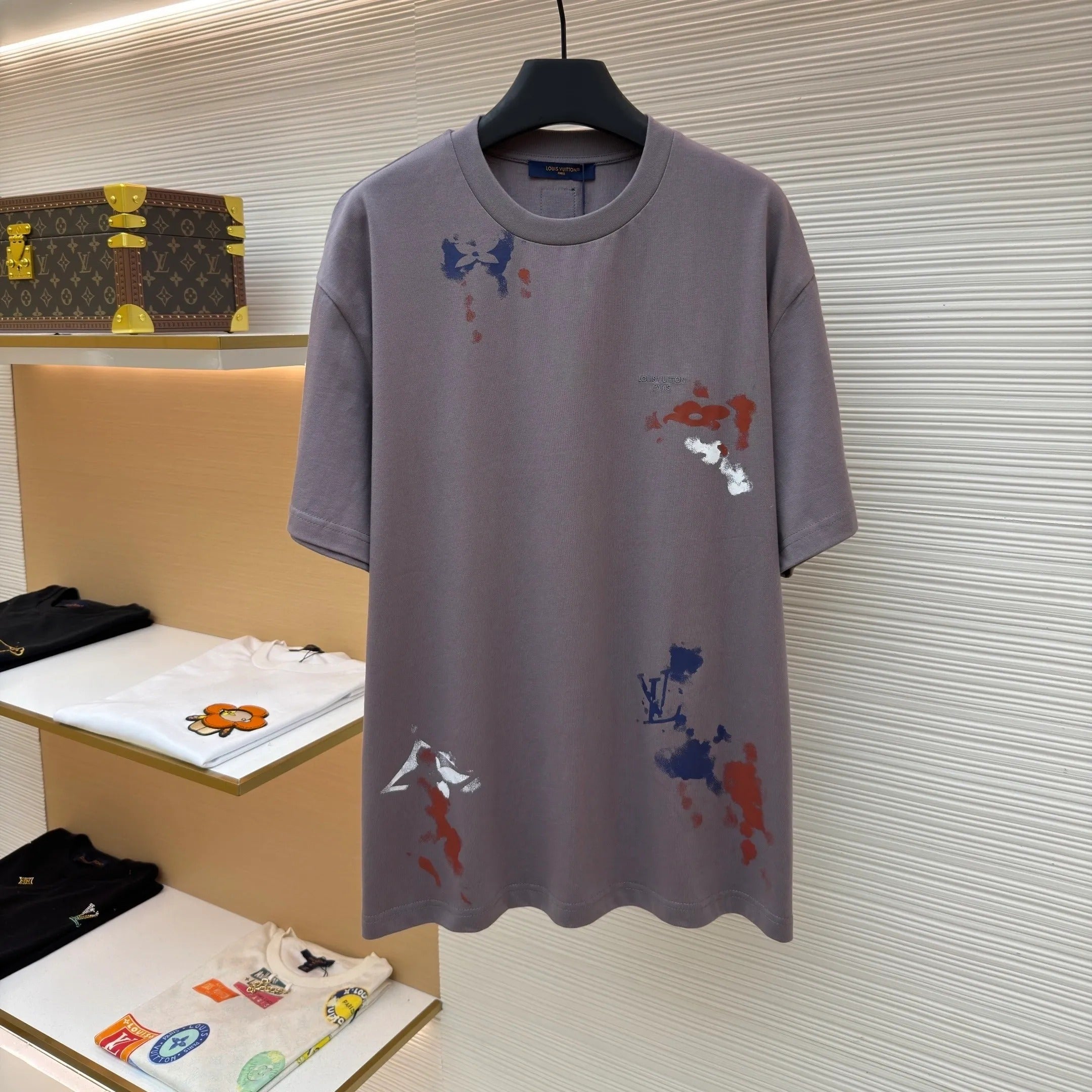 LV 1AK7HI Graphic T-Shirt