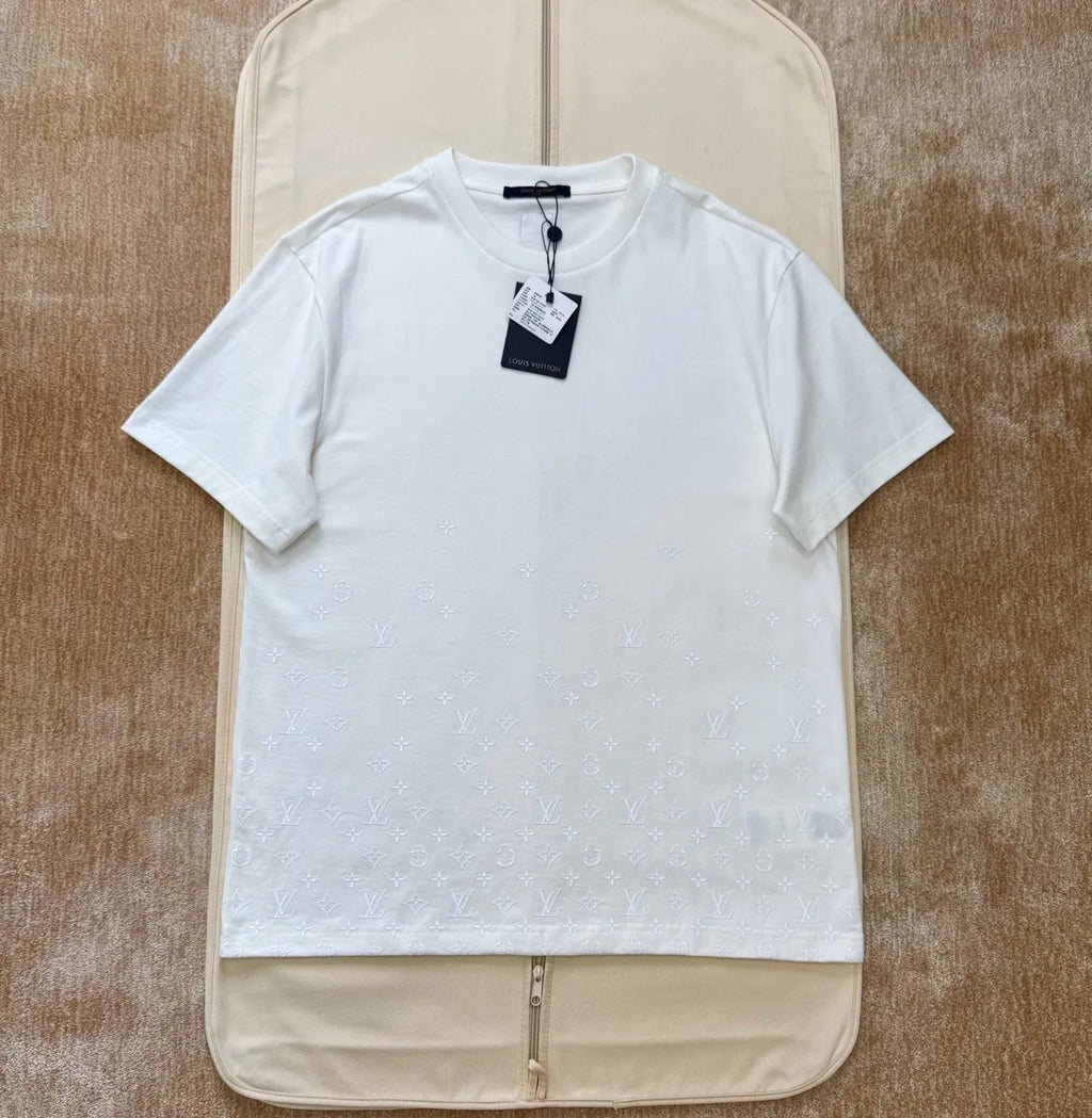 LV 1AK7LM Flock Print Monogram Gradient T-Shirt