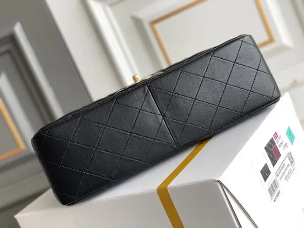 Chanel Classic Flap Bag in Lambskin