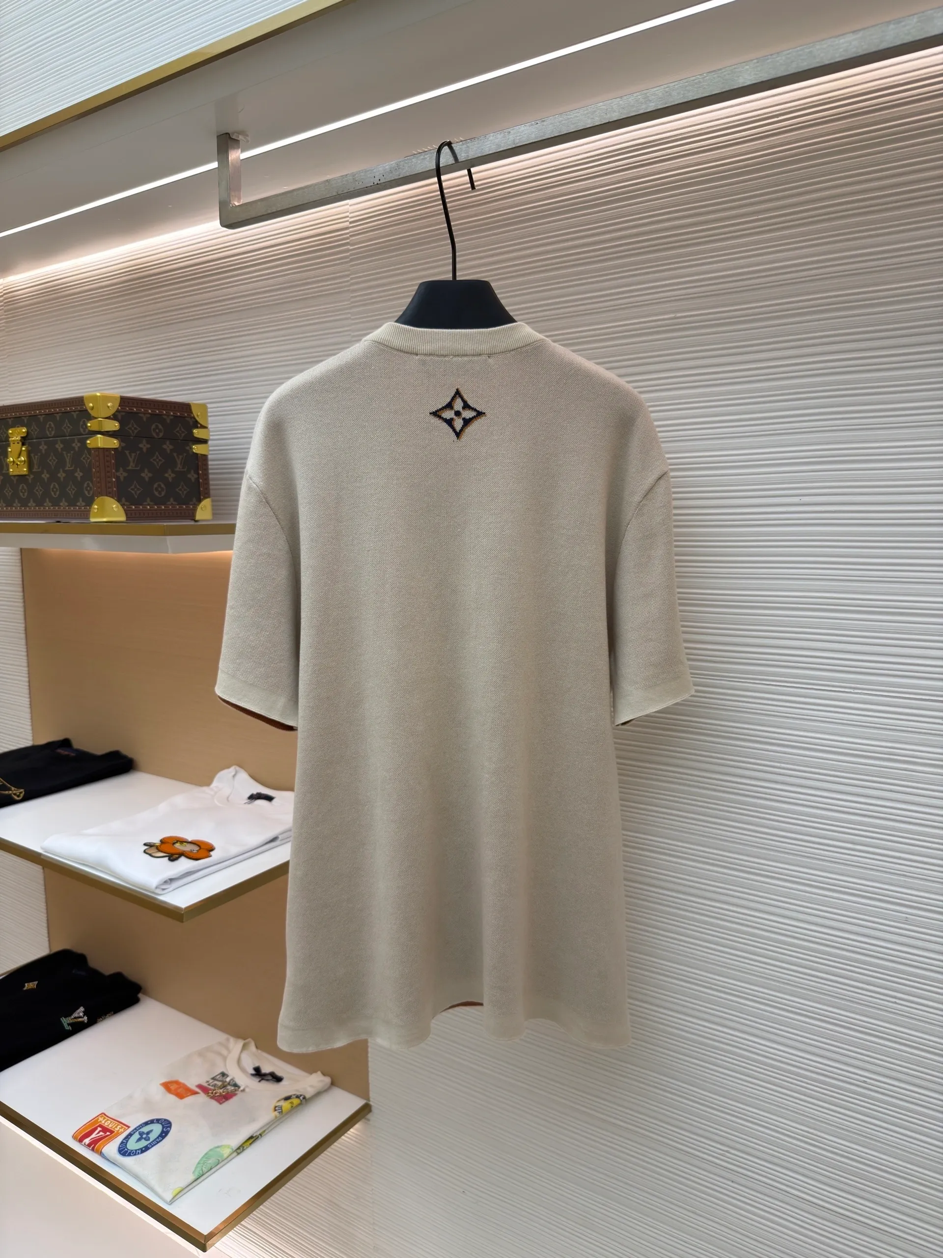 LV 1AK6YP Short-Sleeved Signature Crewneck