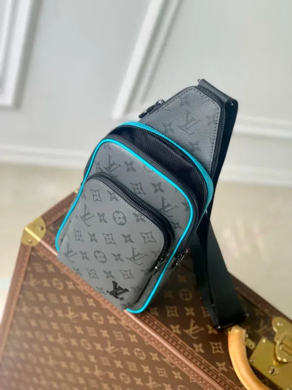 LV Avenue Slingbag M11703