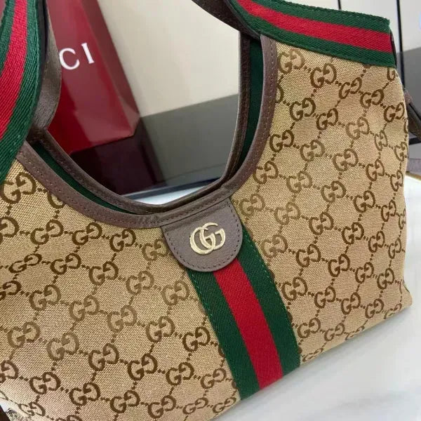 Gucci Giglio Small Tote Bag 860845