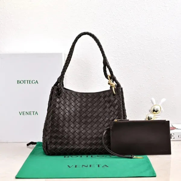 Bottega Veneta Large Parachute Bag In Supple Intrecciato Leather