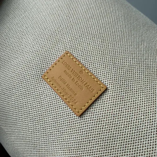 LV Speedy P9 Bandoulière 40
