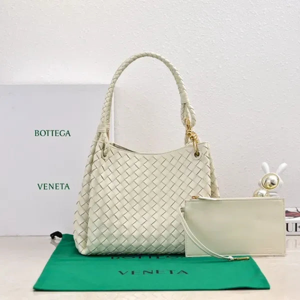 Bottega Veneta Large Parachute Bag In Supple Intrecciato Leather