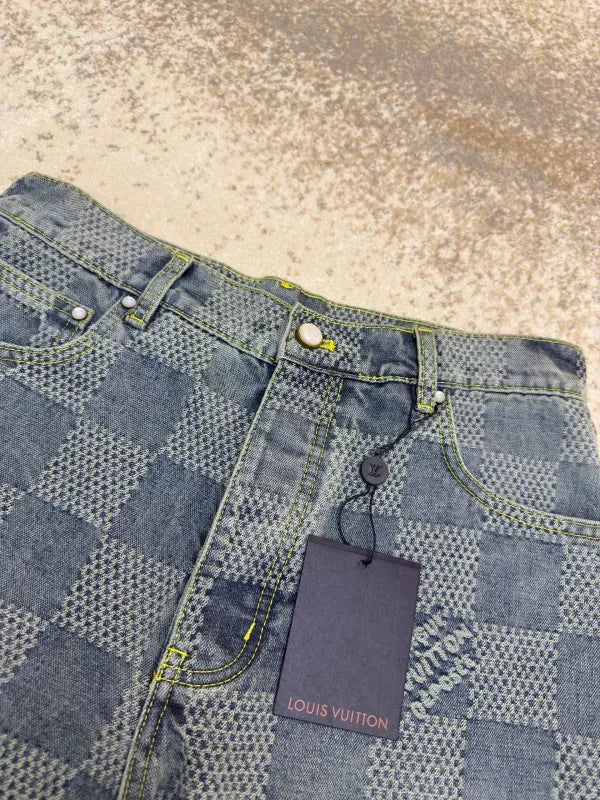 LV 1AHVDS Damier 3D Light Denim Shorts