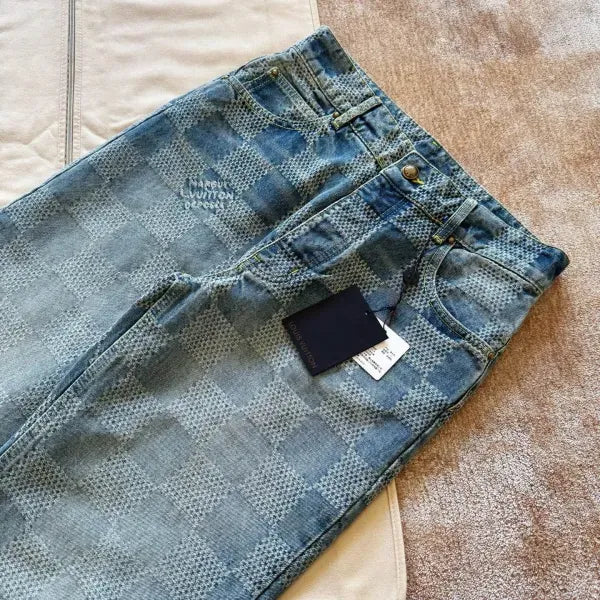 LV 1AHCOG Damier Denim Skate Pants