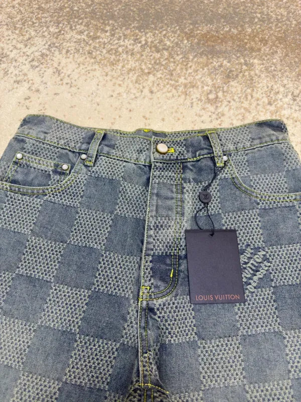 LV 1AHVDS Damier 3D Light Denim Shorts