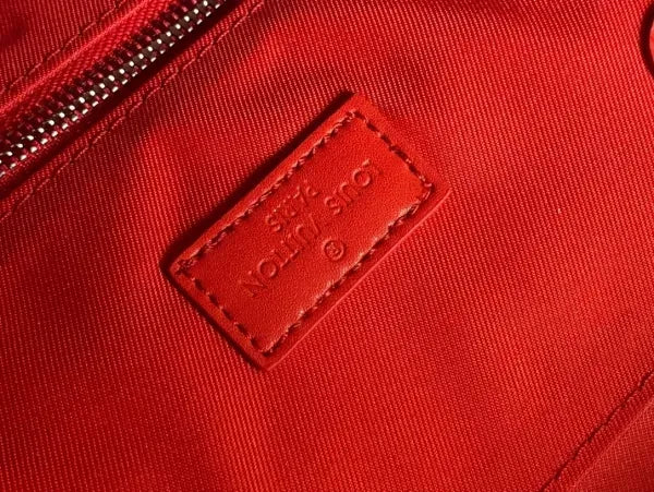 LV Christopher MM M23764