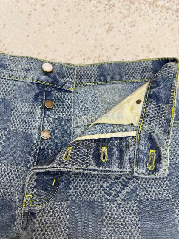 LV 1AHVDS Damier 3D Light Denim Shorts