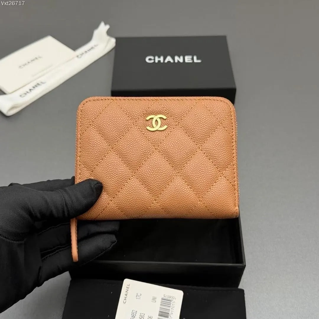 Chanel Classic Zipped Coin Purse in Grained Shiny Calfskin