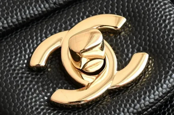 Chanel Classic Flap Bag in Grained Shiny Calfskin