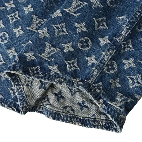 LV 1AJC91 Denim Short-Sleeved Shirt
