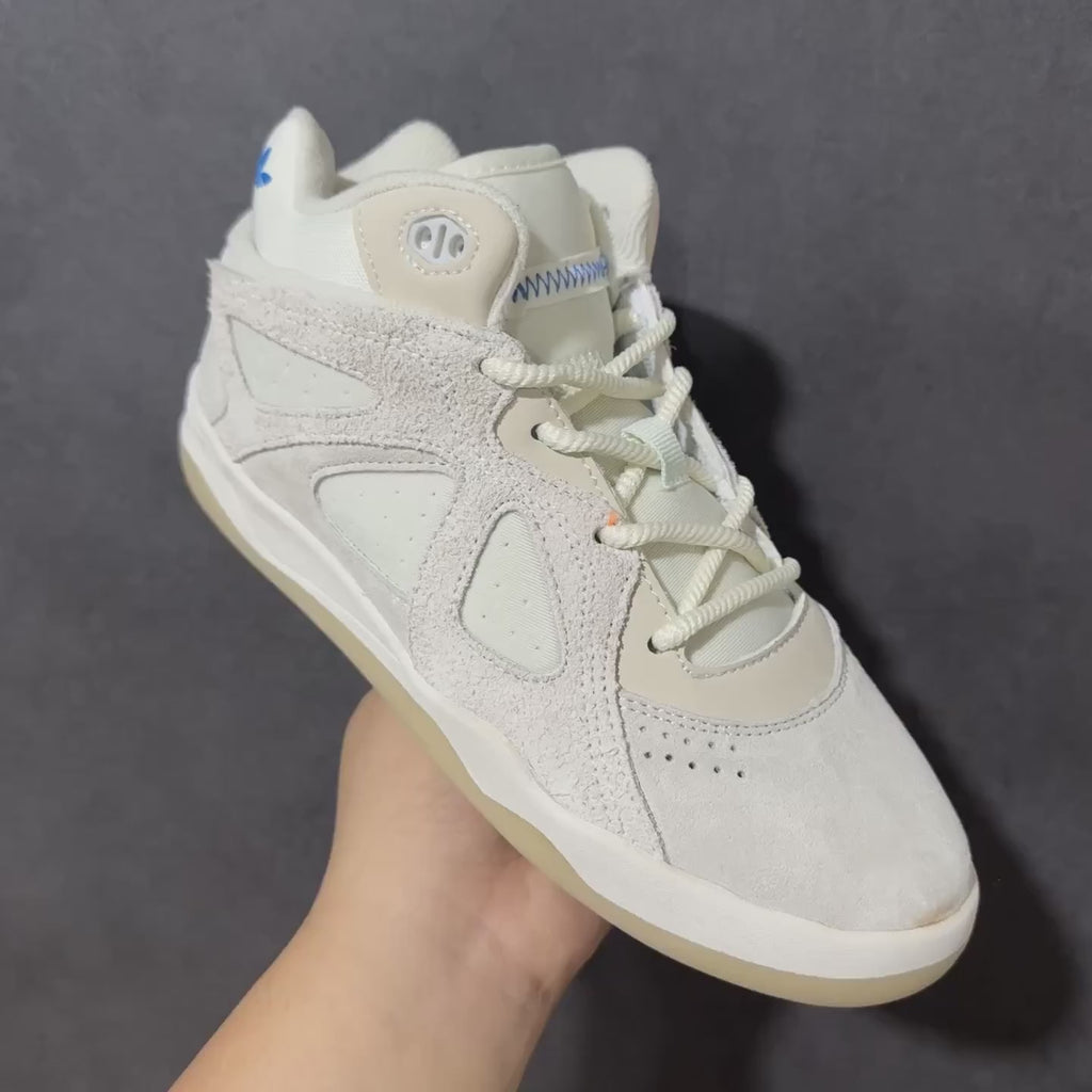 Adidas BadBo 1.0 Bad Bunny Resilience KJ1468