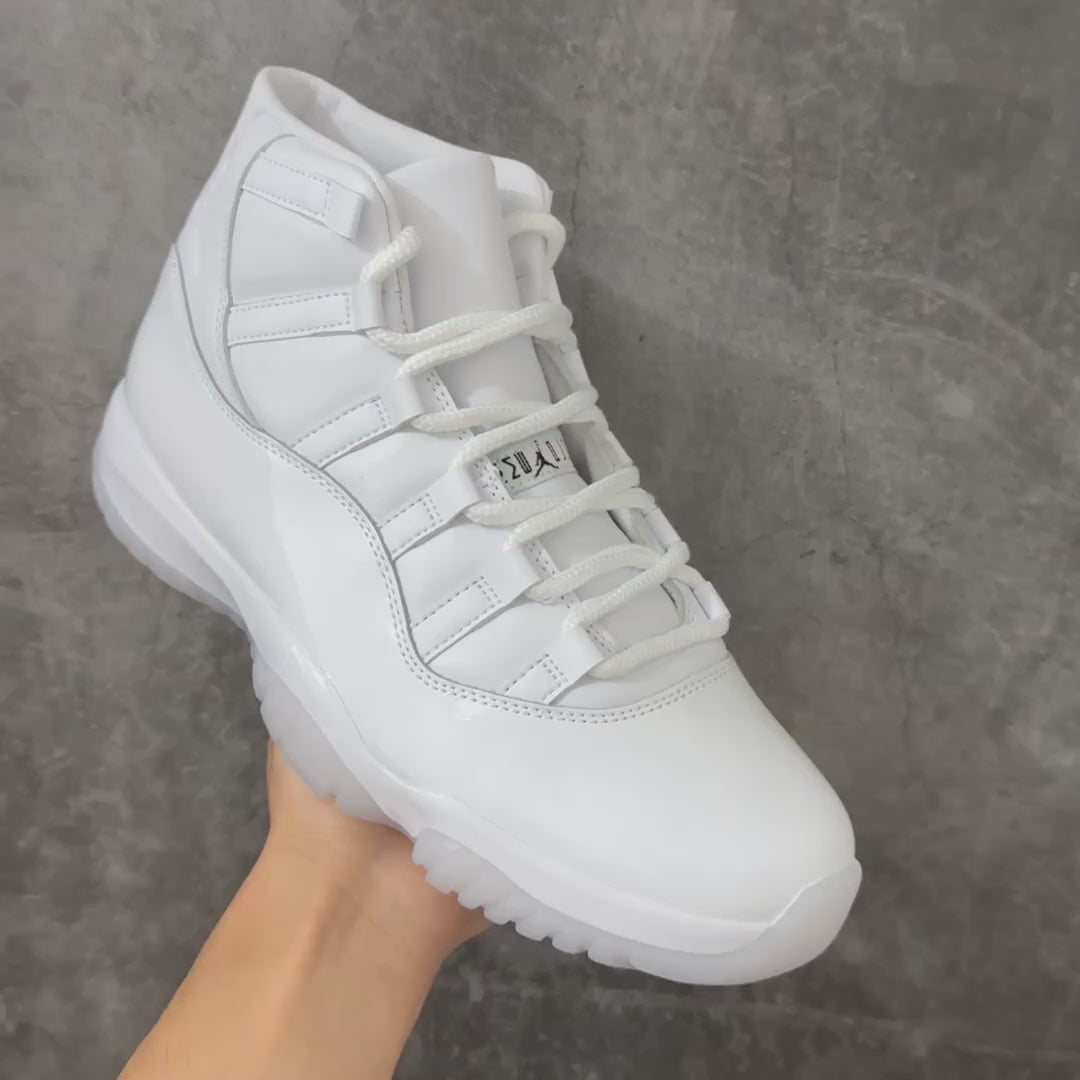 Jordan 11 Comme des Garçons Homme Plus White IV7639-100