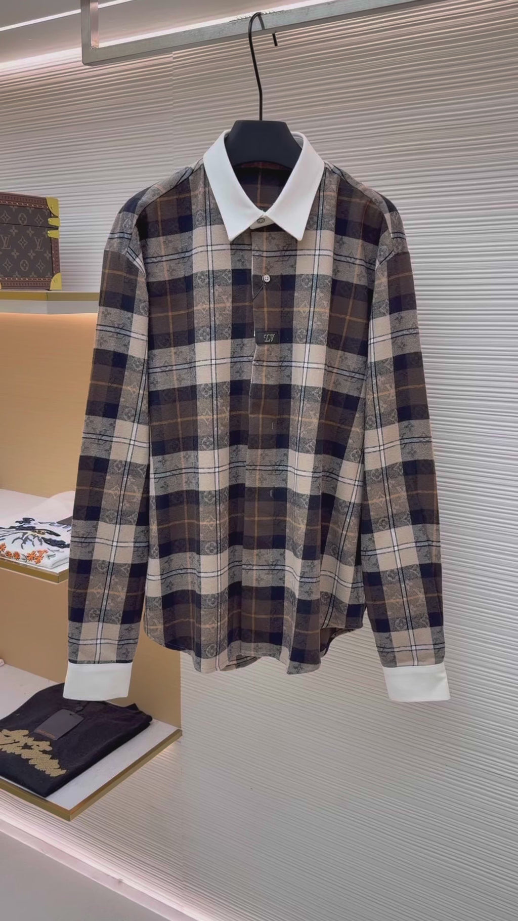 LV 1AIKAJ Monogram Flannel Long-Sleeved Polo Shirt