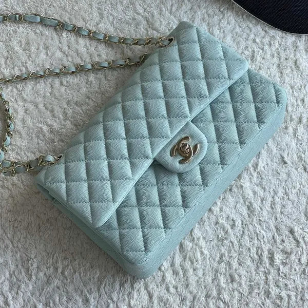 Chanel Classic Flap Bag in Grained Shiny Calfskin